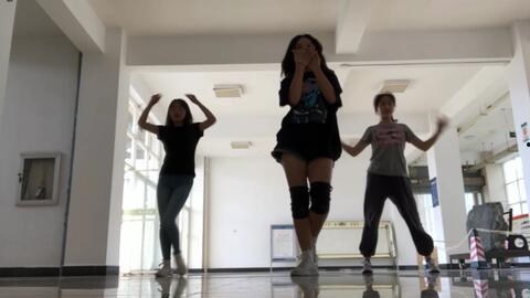 国产跳舞的原视频,国产舞蹈视频魅力绽放