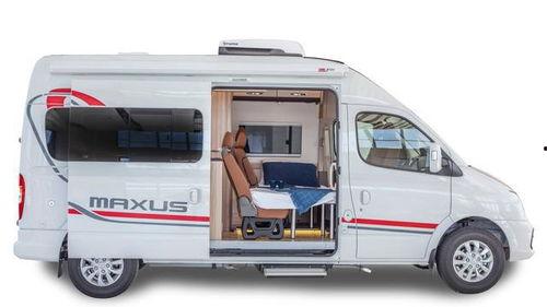 国产房车驾驶视频素材,畅游天地间，尽享舒适之旅